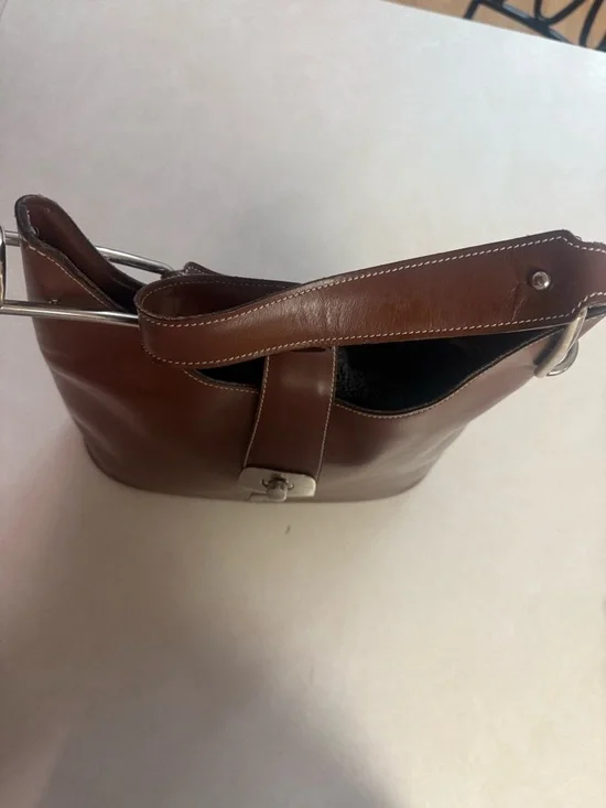 Dooney & Bourke Chestnut Brown Leather Shoulder Bag with Silver Hardware VINTAGE - Picture 5 of 10